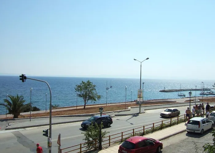 基维酒店 Néa Fókaia