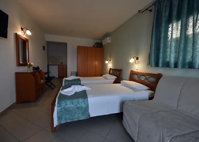 基维酒店 * Néa Fókaia